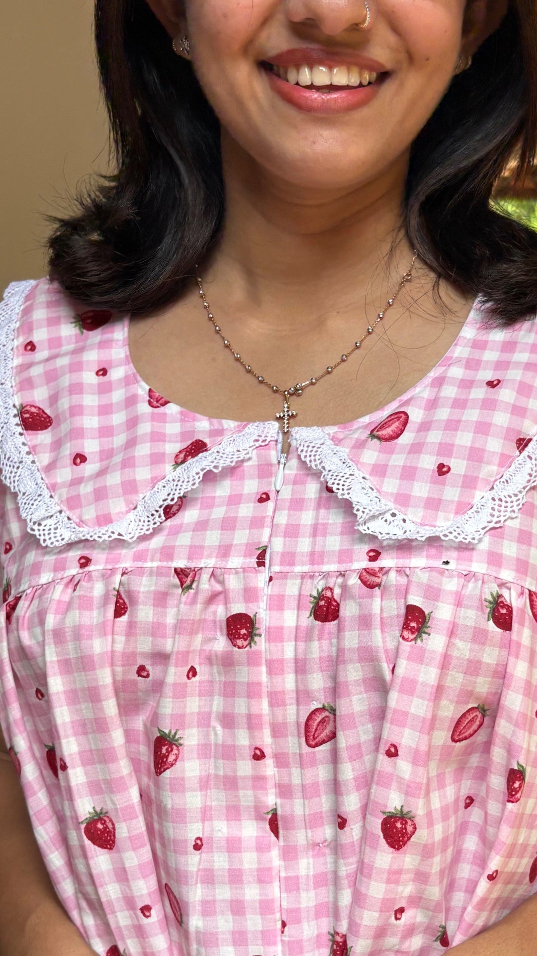 Strawberry lace dress